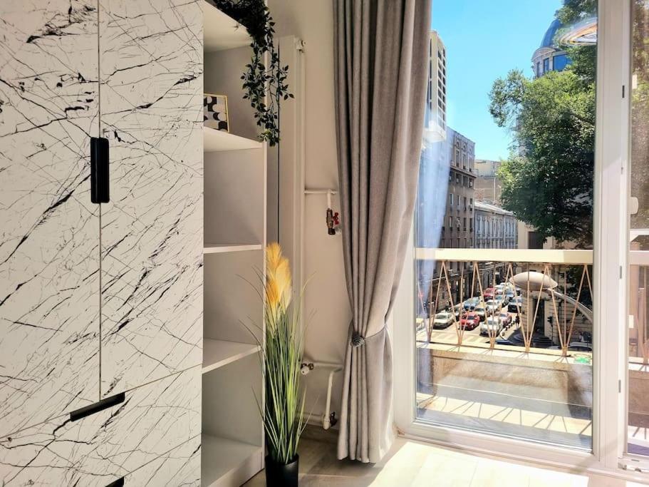 Ultracentral Magheru Studio Apartment Bucharest Exterior photo